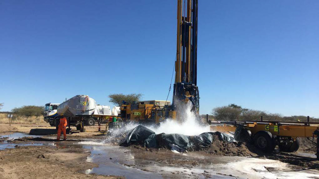 Water strike machinery for water quality testing